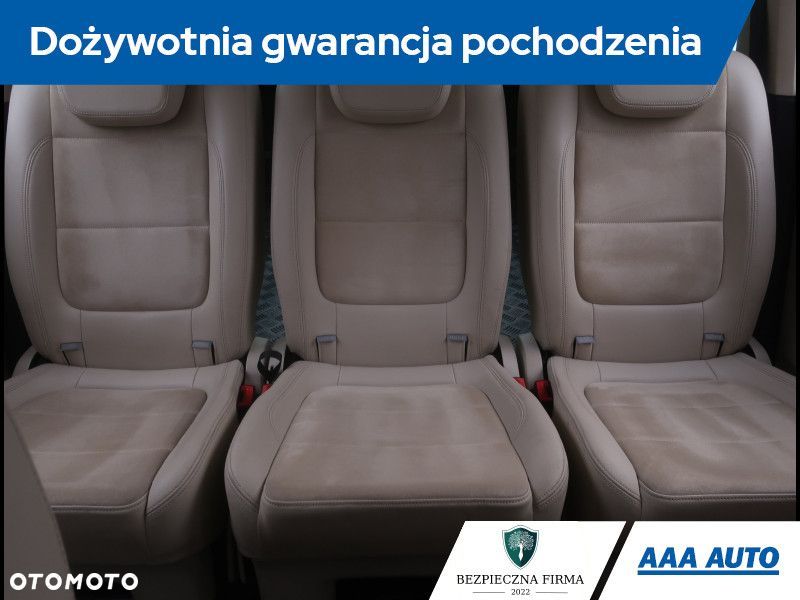 Volkswagen Sharan - 11