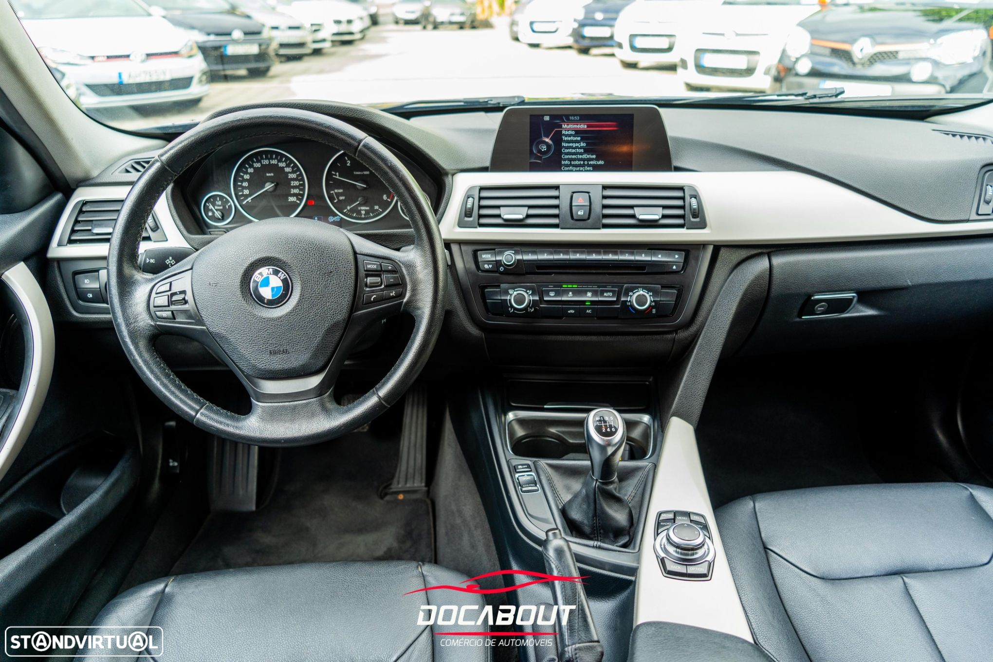 BMW 318 d Touring - 12