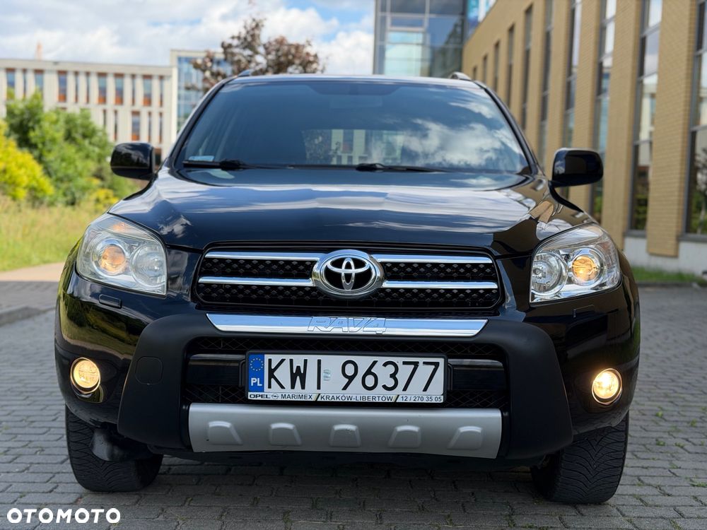 Toyota RAV4 2.2 D-4D Prestige - 3