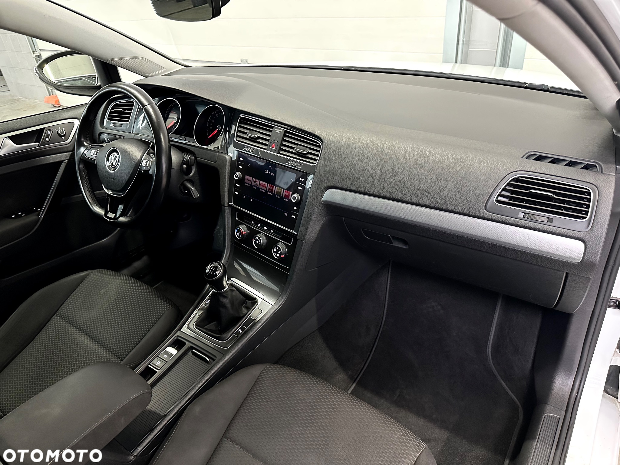 Volkswagen Golf 1.4 TSI BlueMotion Technology Edition - 10