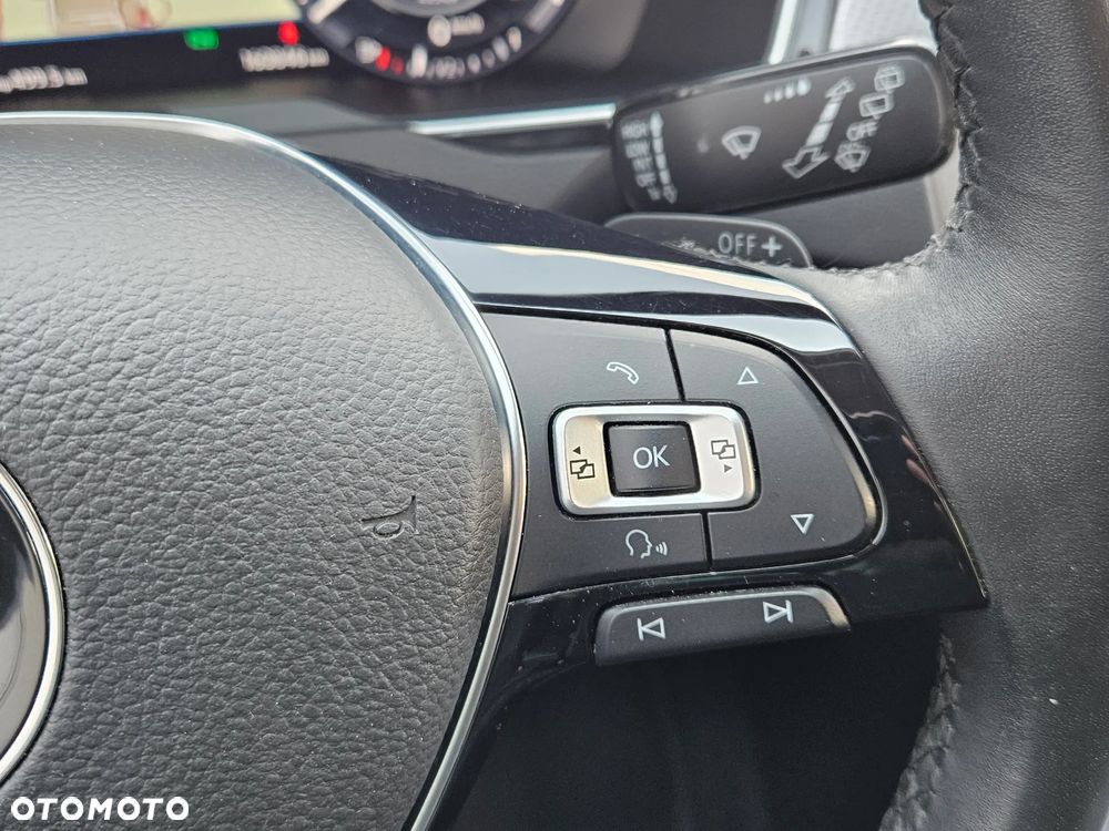Volkswagen Passat Variant 2.0 TDI SCR 4Motion DSG Highline - 21