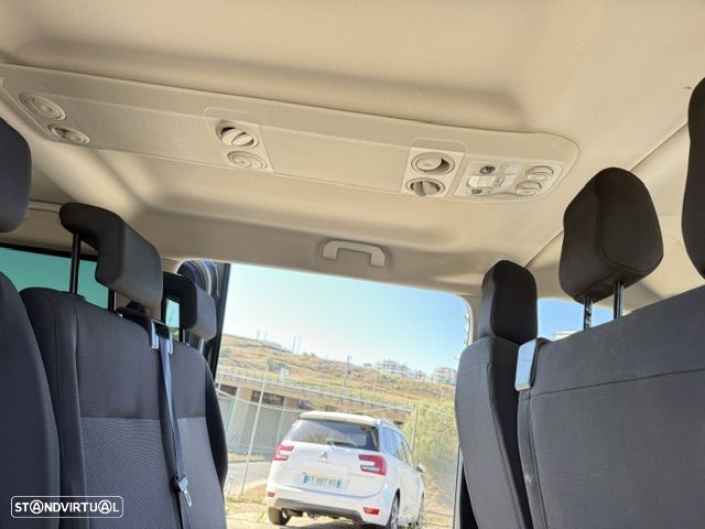 Citroën Spacetourer - 23