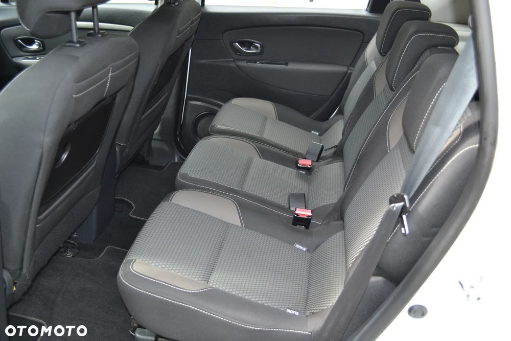 Renault Scenic Energy TCe 115 S&S Xmod Bose Edition - 19