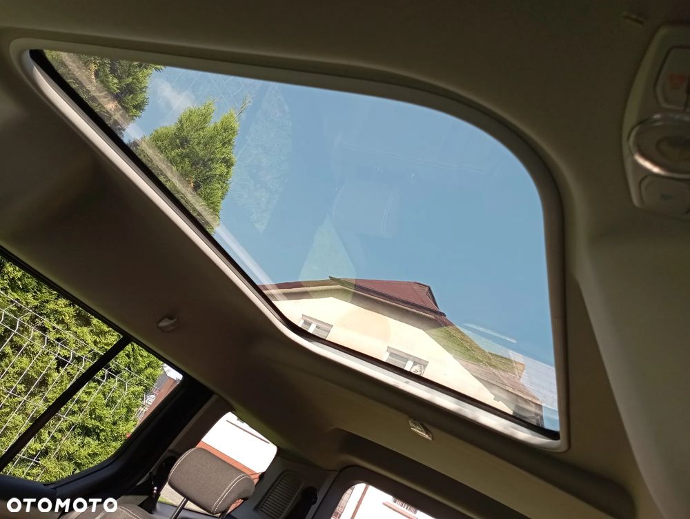 Ford Tourneo Connect Grand - 18