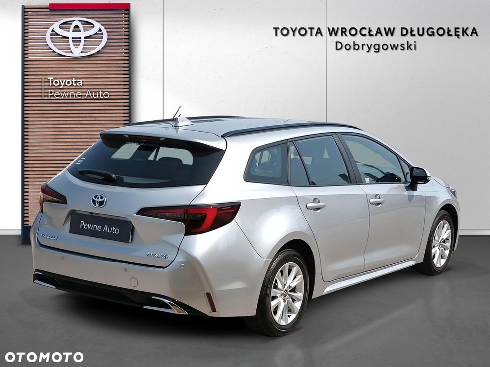 Toyota Corolla 2.0 Hybrid Comfort - 6