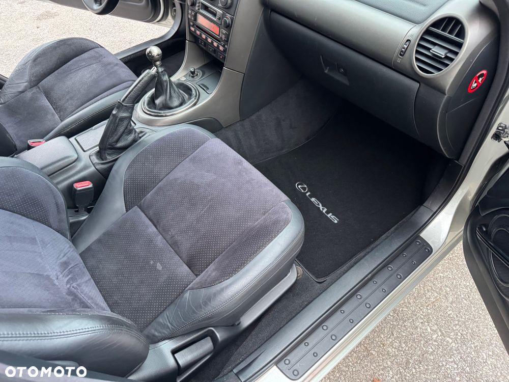 Lexus IS 200 Limited - 21