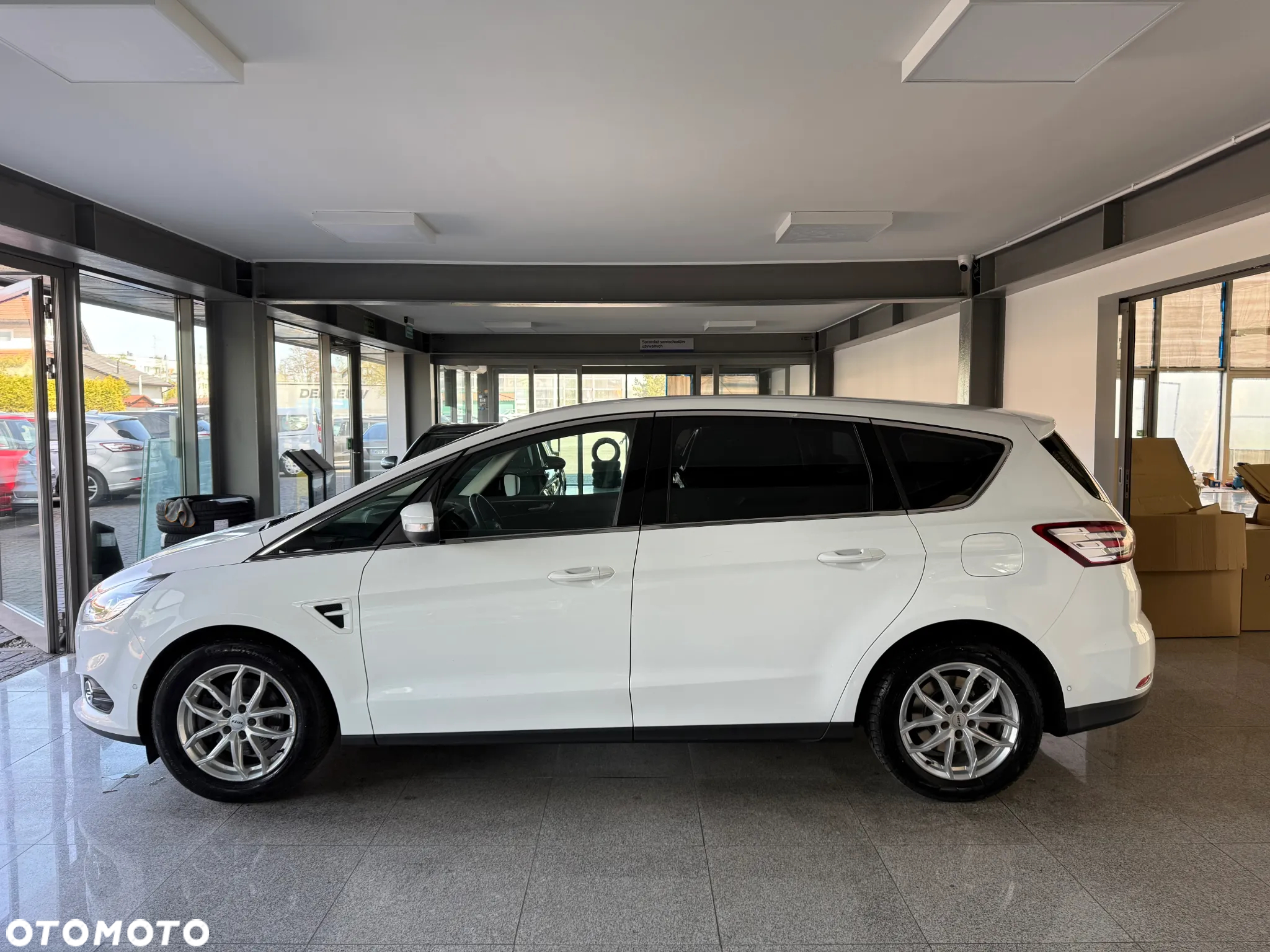 Ford S-Max 2.0 EcoBlue Titanium - 8