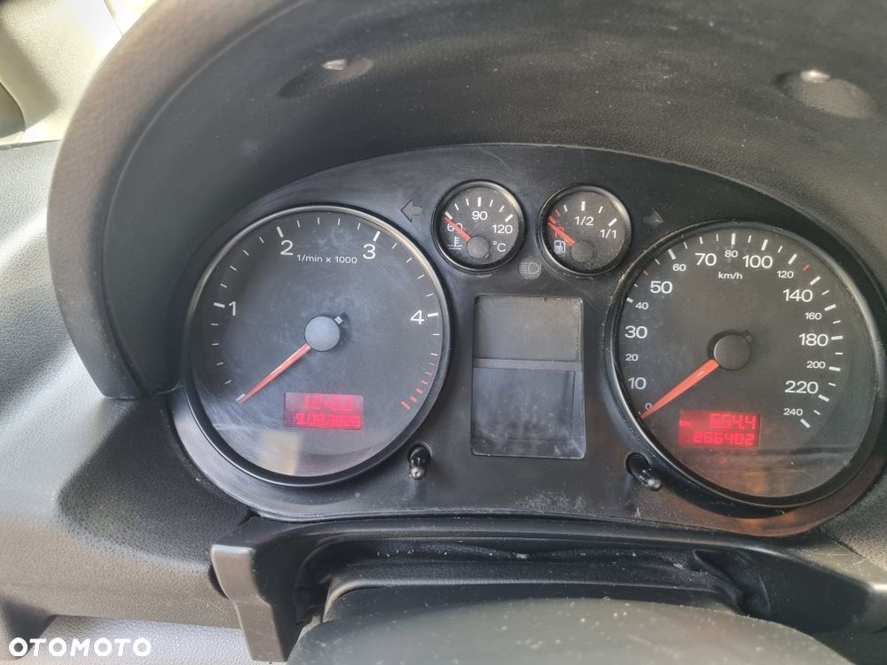 Audi A2 - 4