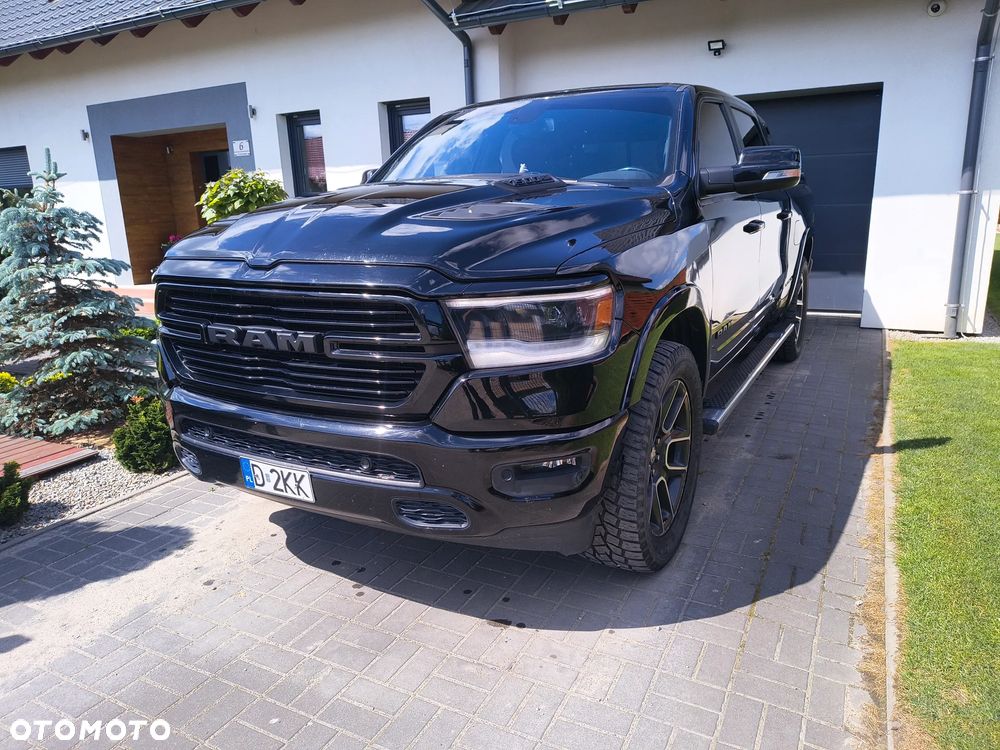 Dodge RAM 5.7 4x4 - 2