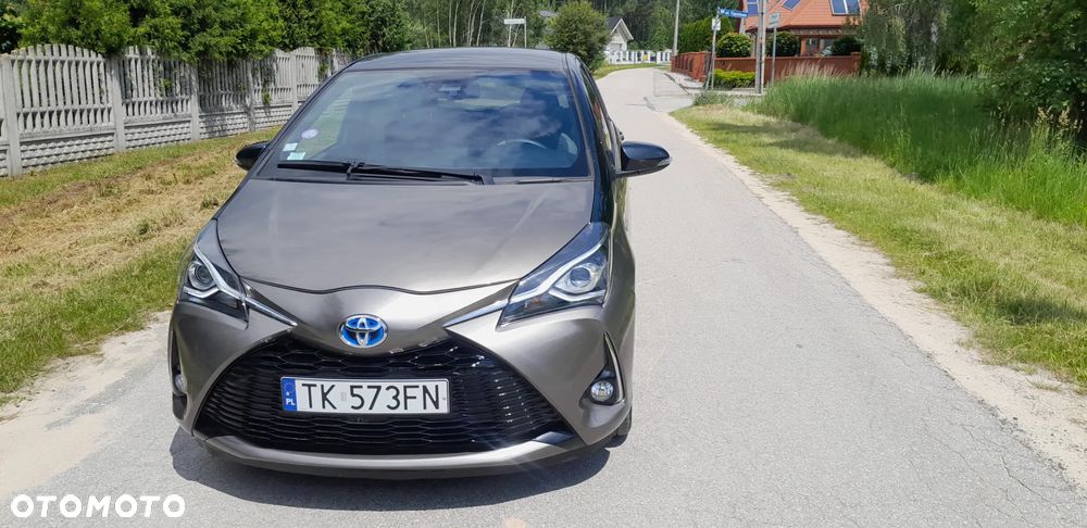 Toyota Yaris - 10