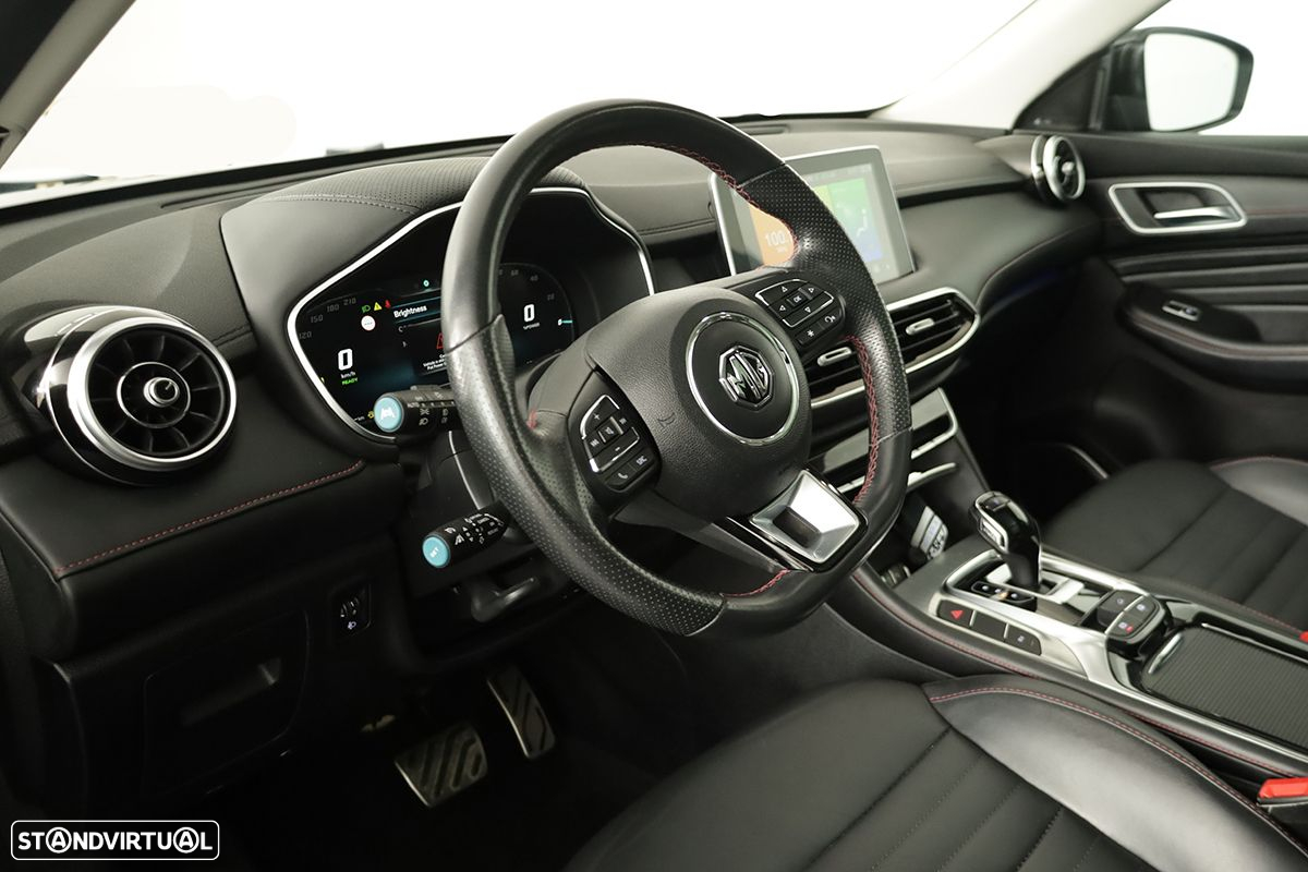 MG EHS 1.5 T-GDI Plug-in Hybrid Luxury - 8