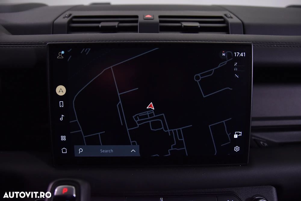 Land Rover Defender - 19