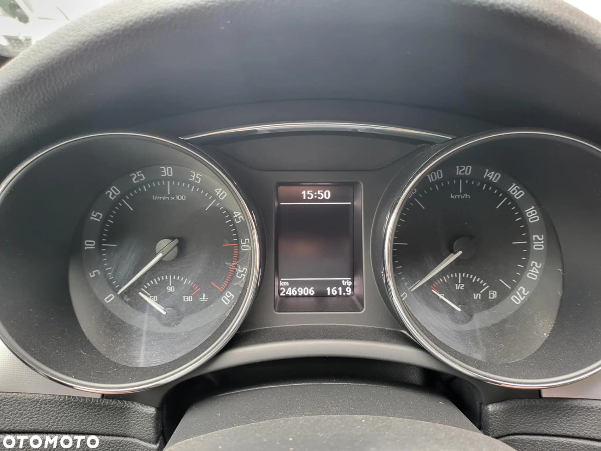 Skoda Superb 2.0 TDI Platinum Outdoor DSG - 13