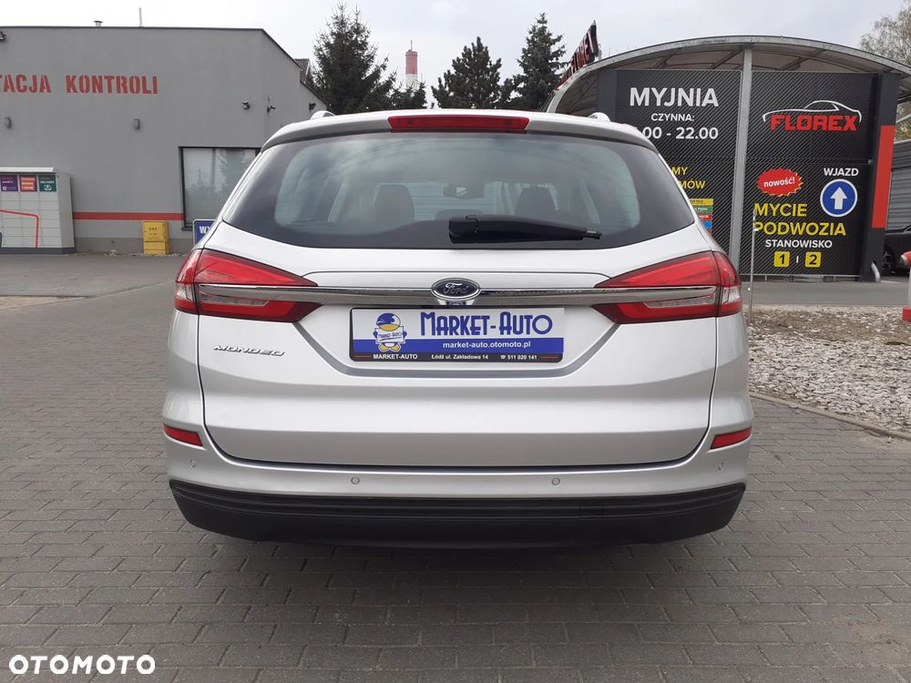 Ford Mondeo - 4