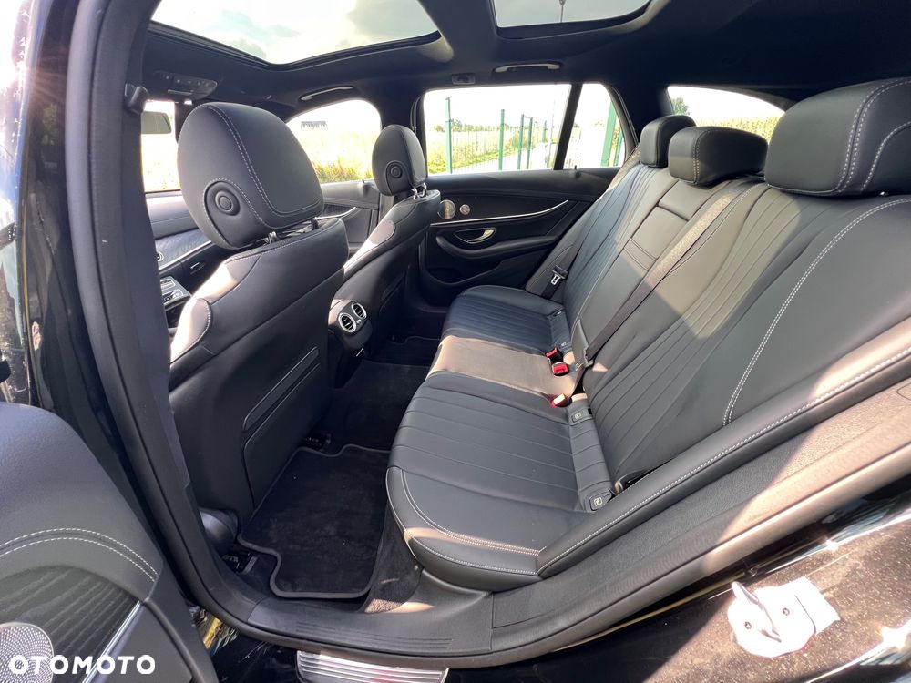 Mercedes-Benz Klasa E 300 de PHEV Exclusive 9G-Tronic - 22
