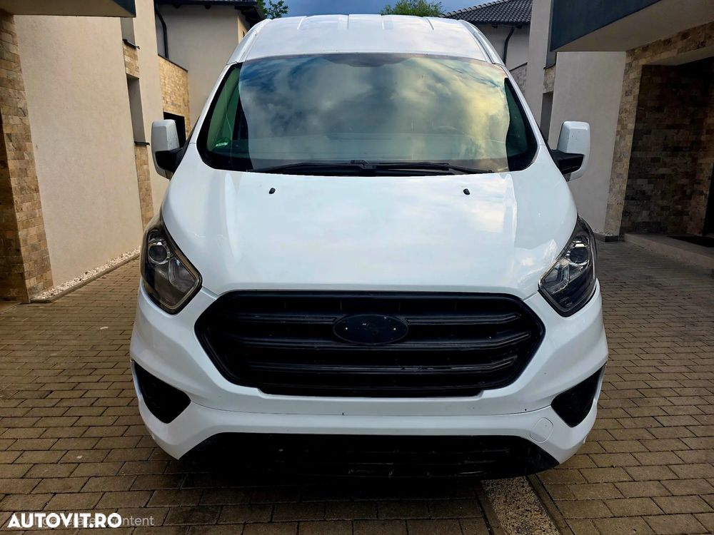 Ford Transit - 1