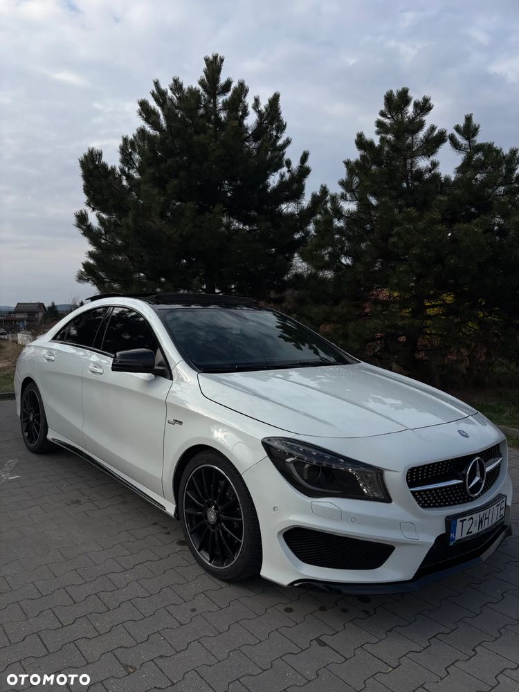 Mercedes-Benz CLA 250 4-Matic AMG Line - 1
