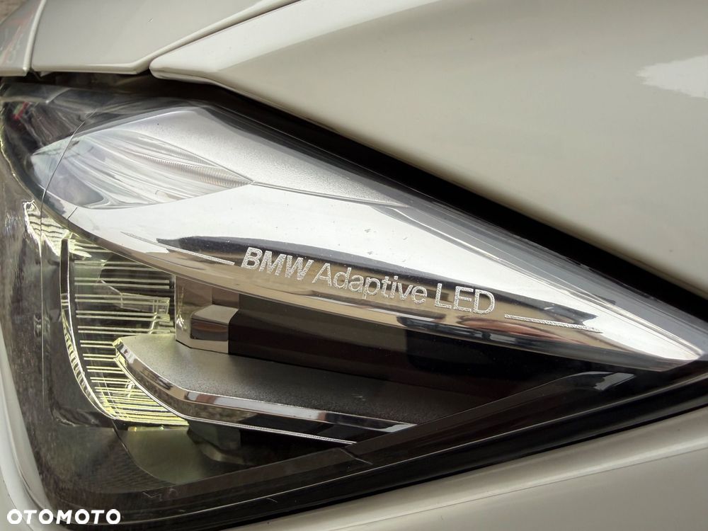 BMW Seria 3 330d xDrive Edition M Sport Shadow - 13