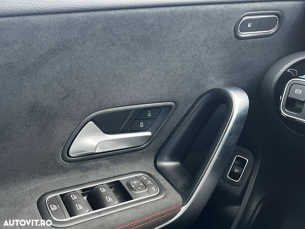 Mercedes-Benz CLA - 20