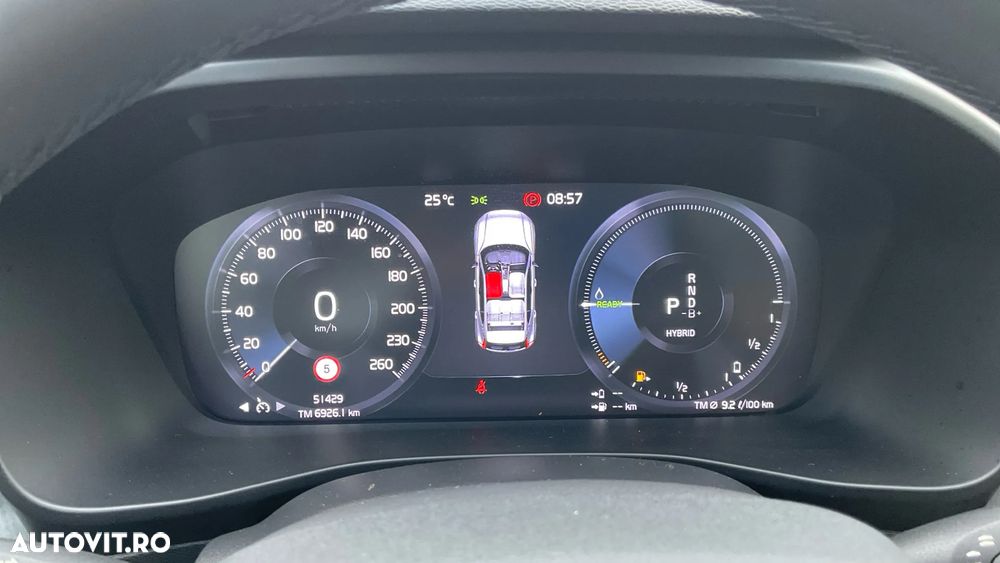 VOLVO XC40 2022 — imagine 25