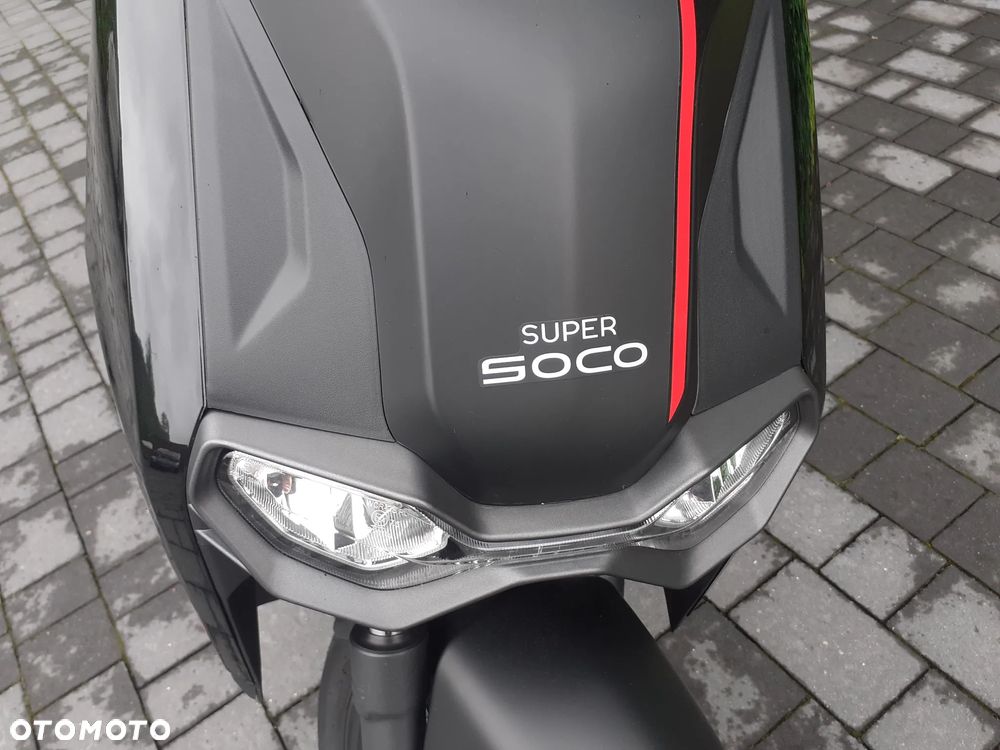Super Soco CPx - 12