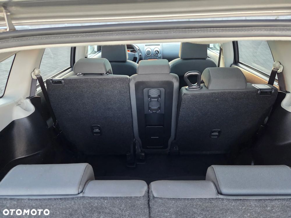 Nissan Qashqai+2 2.0 4x4 visia - 9