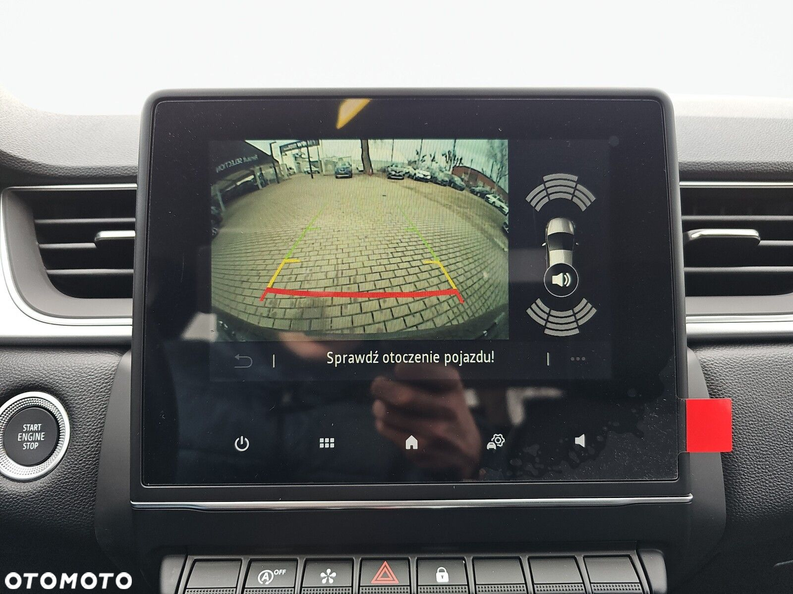 Renault Captur - 21