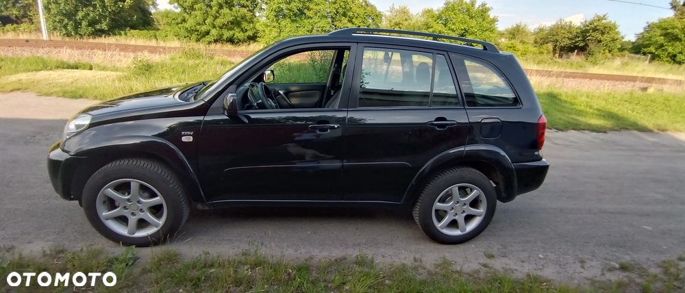 Toyota RAV4 2.0 VVT-i 4x4 - 3