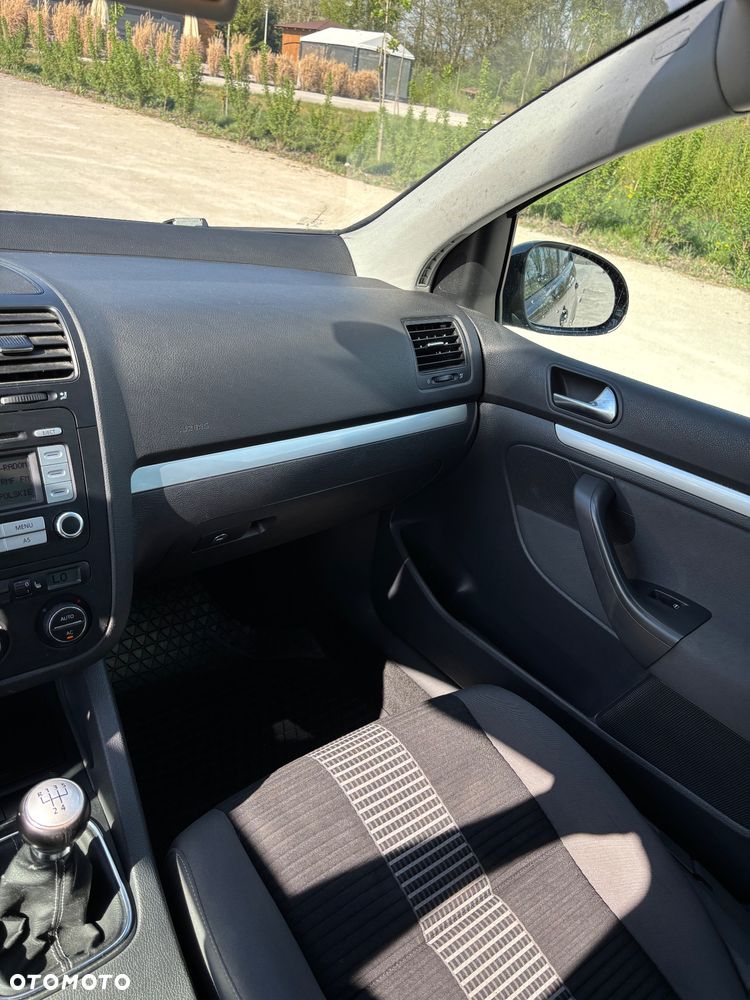 Volkswagen Golf 1.9 TDI Comfortline - 19