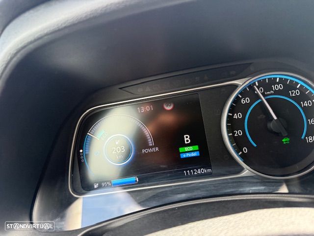 Nissan Leaf 40 kWh Tekna - 9