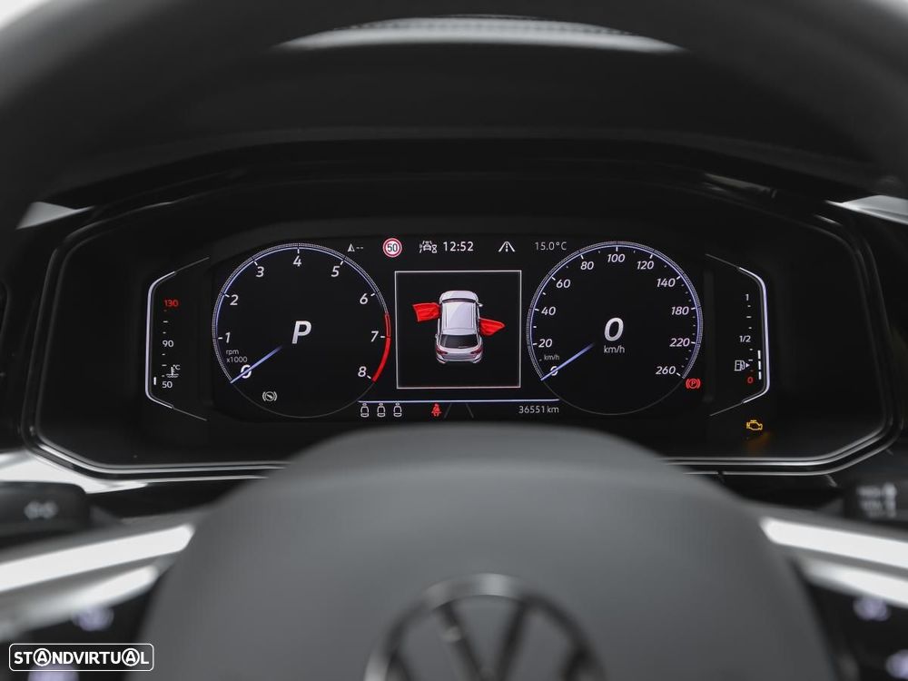 VW T-Roc 1.5 TSI R-Line DSG - 18