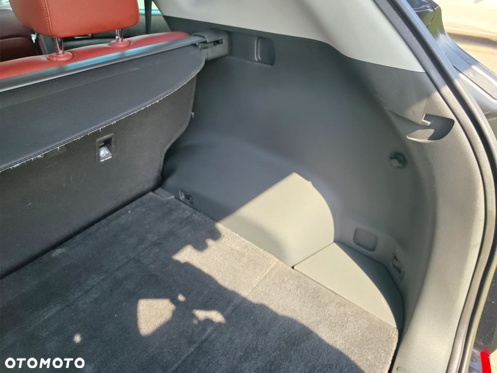 Hyundai Tucson blue 1.7 CRDi 2WD DCT Premium - 29