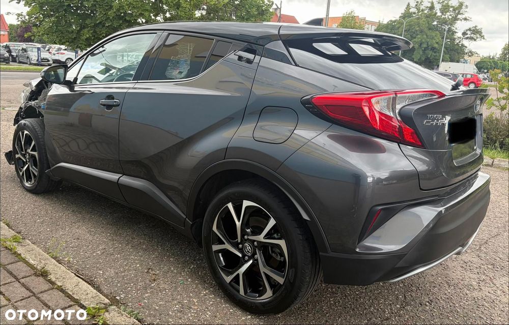 Toyota C-HR - 6