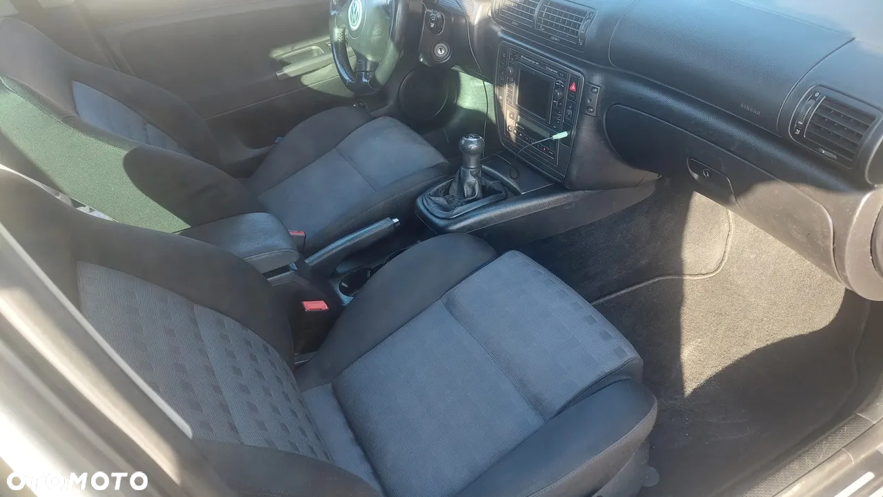Volkswagen Passat 1.9 TDI Trendline - 7