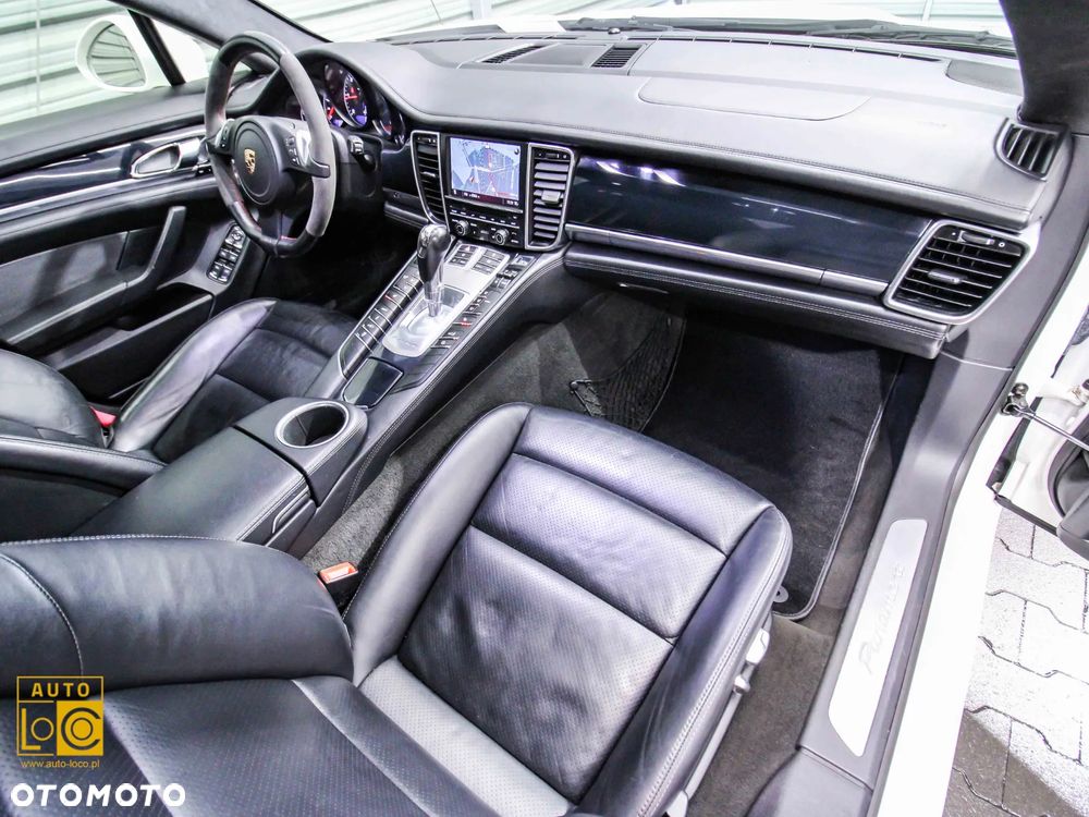 Porsche Panamera Platinum Edition - 9