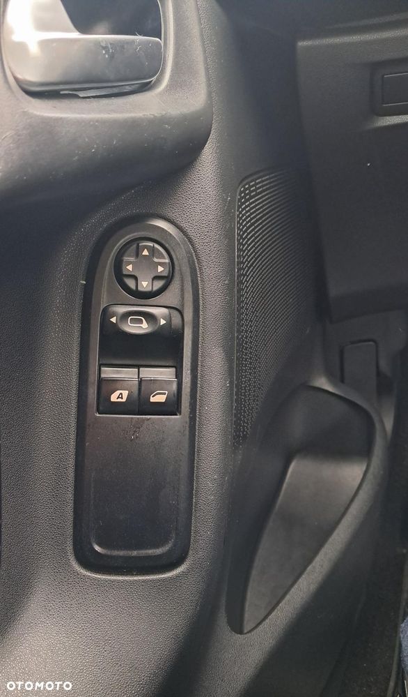 Citroën C3 1.4 HDi Exclusive - 28