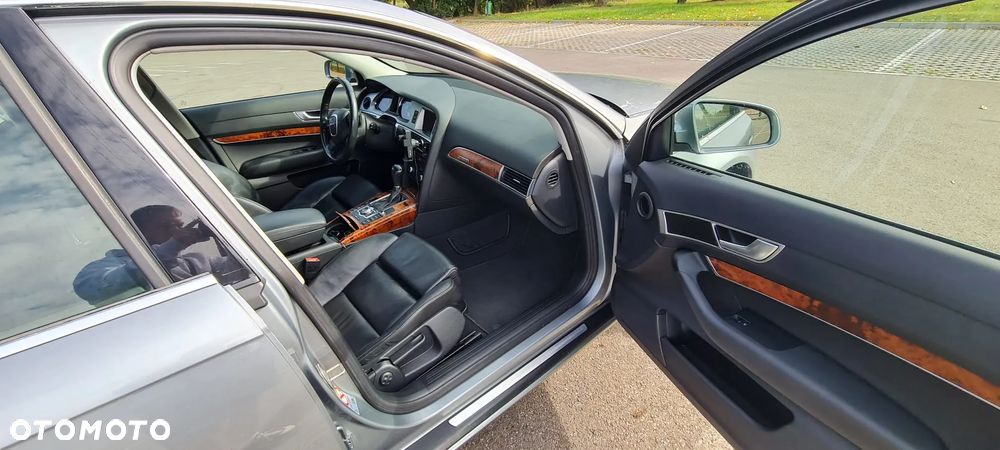 Audi A6 - 12