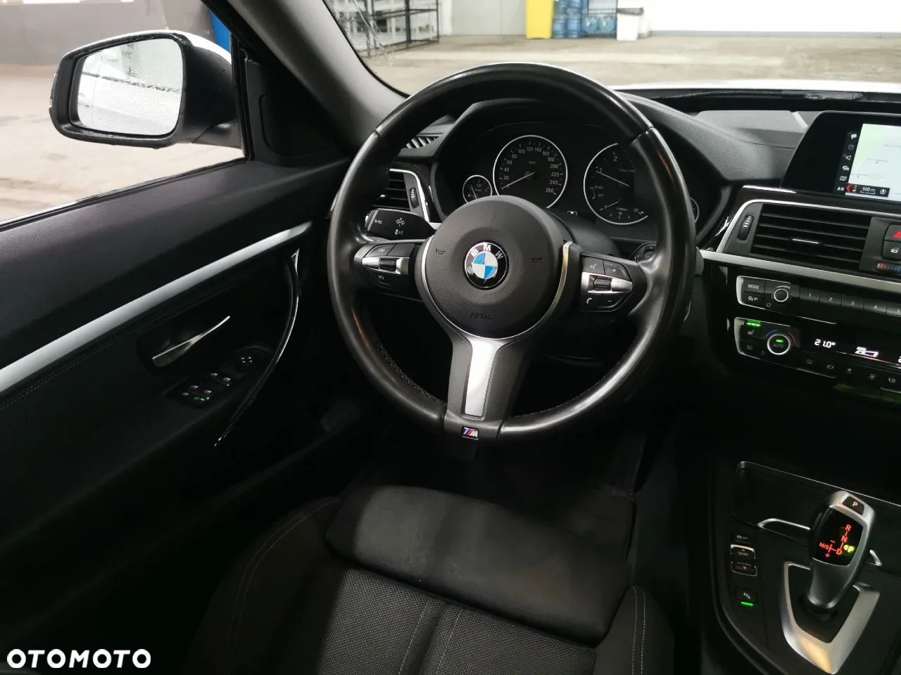 BMW Seria 3 320d Sport Line - 11