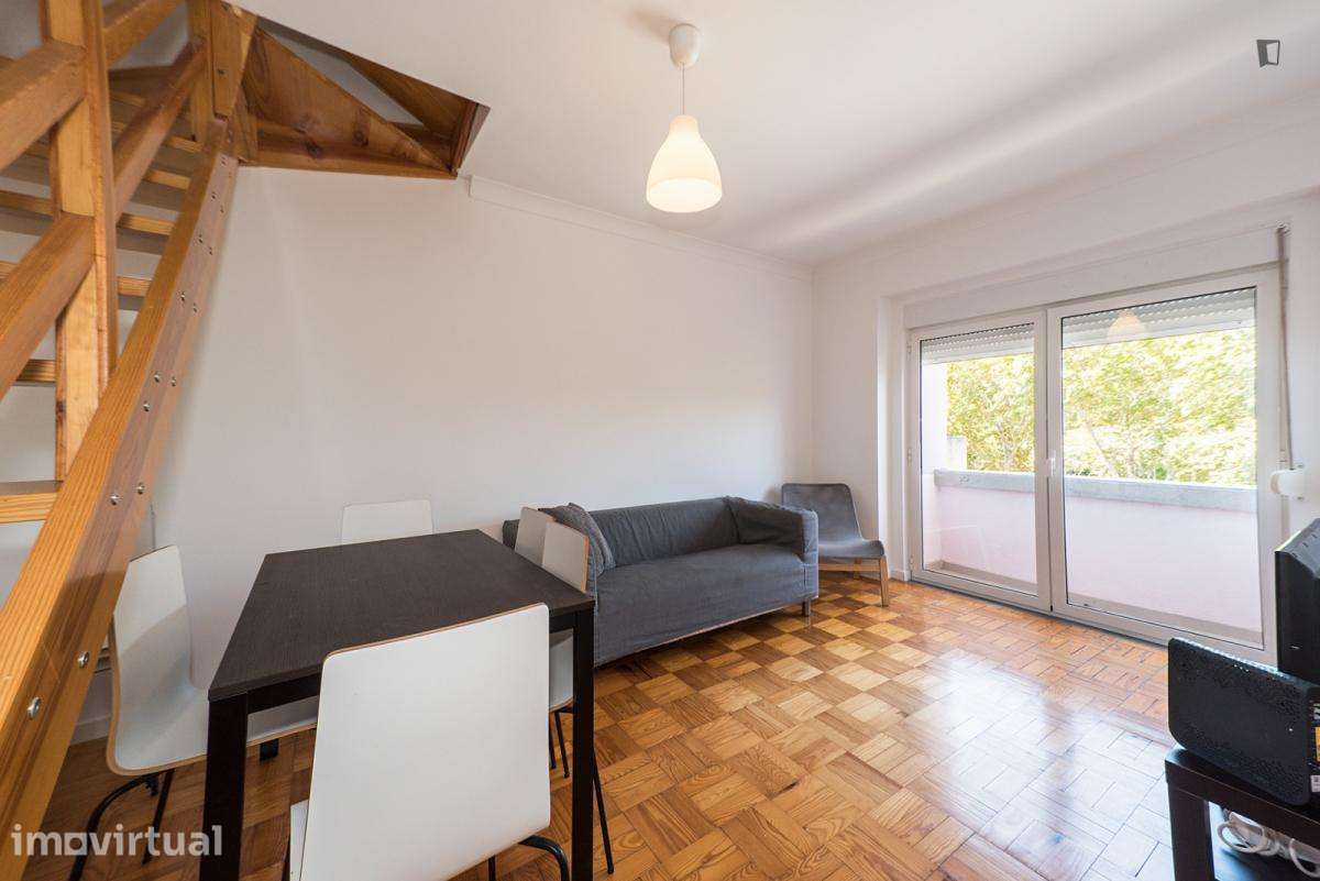 Quarto - localizado em Sete Rios Lisbon - Grande imagem: 4/14