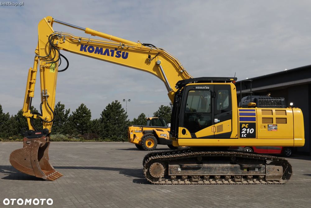 Komatsu PC210LC-11 - 3