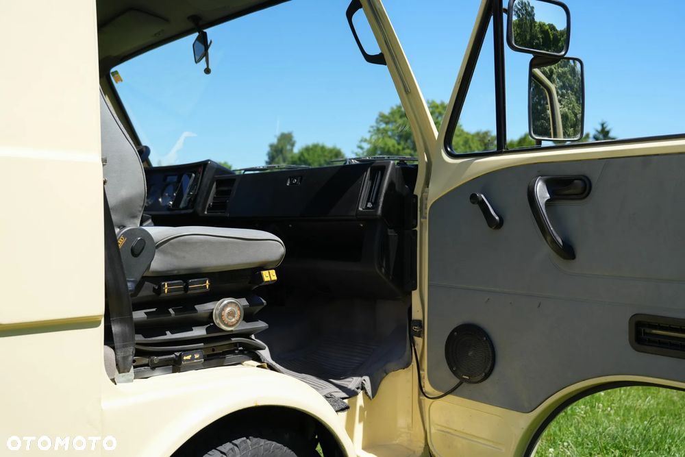 Volkswagen LT - 15