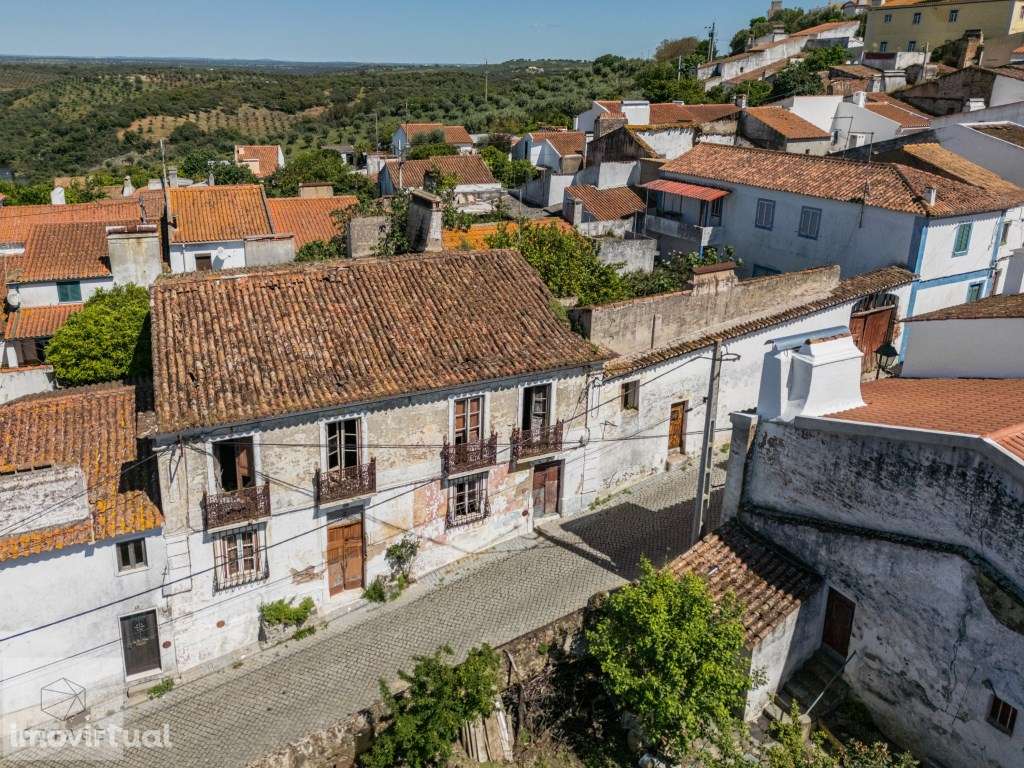 Moradia T13 em Avis a poucos metros da barragem - Grande imagem: 5/31