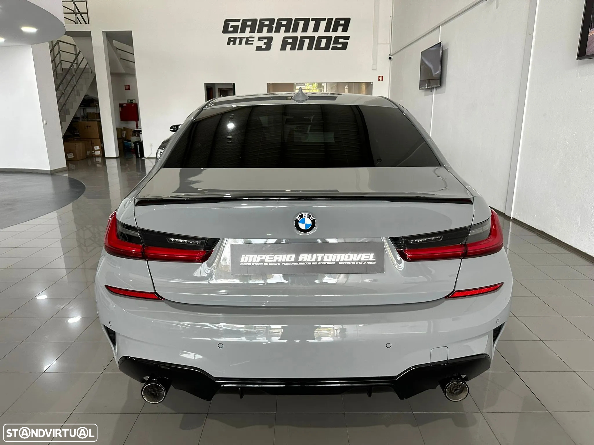 BMW 330 - 23