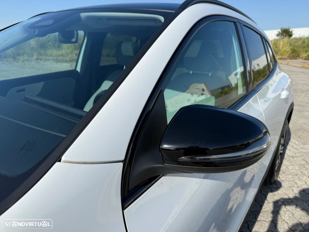 Mercedes-Benz GLA 180 d Progressive - 11