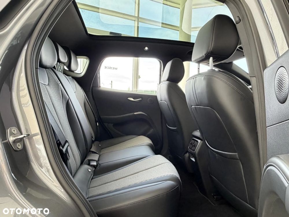 BYD Dolphin G Comfort E-CVT - 18