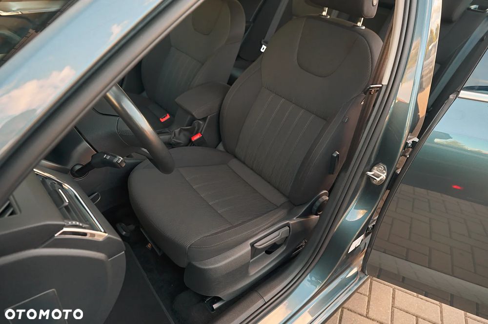 Skoda Octavia 1.6 TDI DSG Ambition - 20