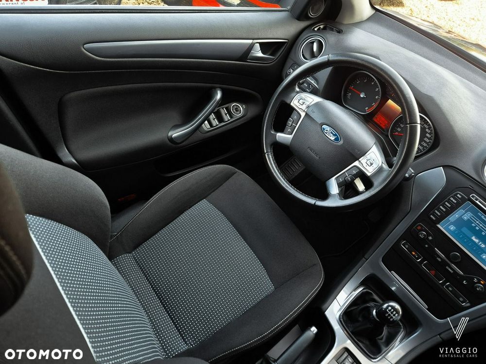 Ford Mondeo 1.6 Eco Boost Start-Stopp Champions Edition - 17