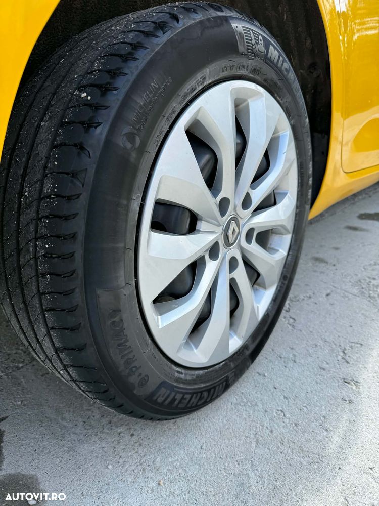 Renault Megane - 5
