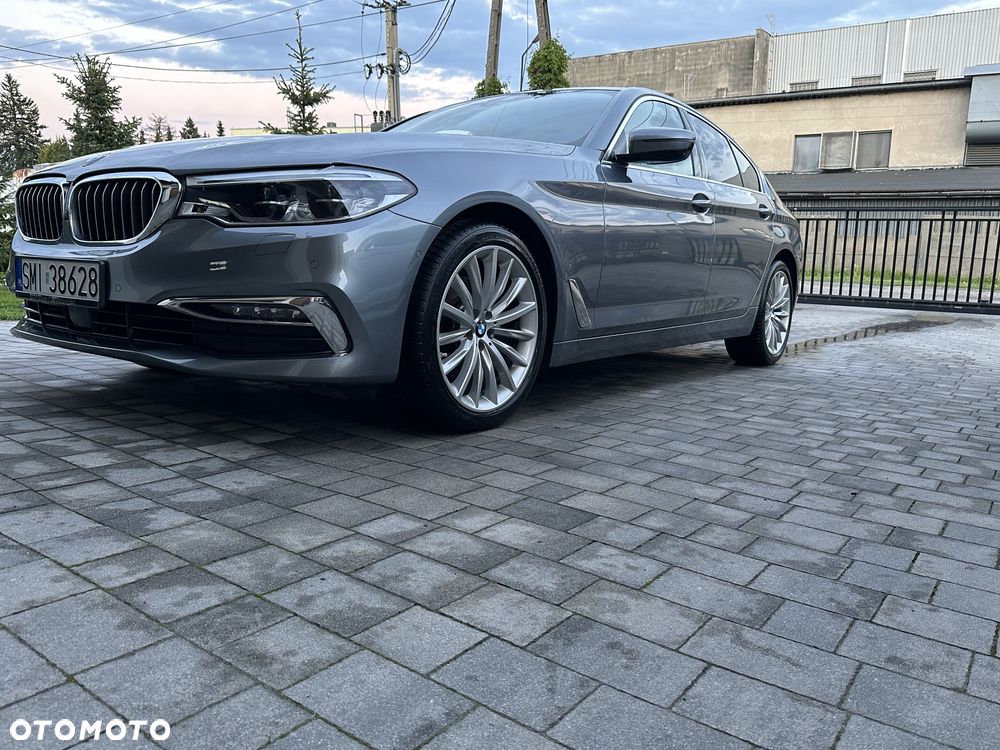 BMW Seria 5 520d xDrive Luxury Line - 10