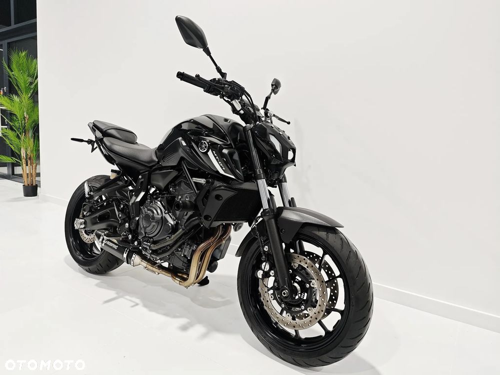 Yamaha MT - 2